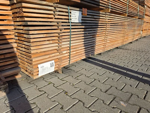 Ca. 140x douglas planken fijnbezaagd, 24x150mm, lengte 500cm - afbeelding 4 van  4