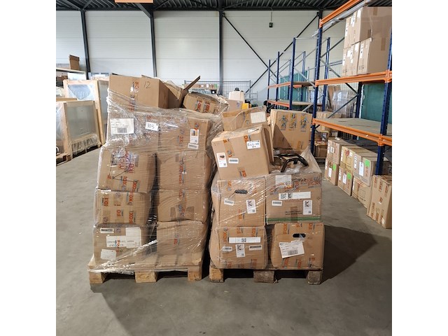 Ca. 140x fietsstuur met partij handvaten - afbeelding 1 van  10