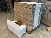 Ca. 140x grote verzenddozen 80x39x30cm, wit - afbeelding 1 van  4