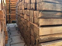 Ca. 140x hardhouten onderliggers geschaafd, 40x70mm, lengte 335cm - afbeelding 3 van  3