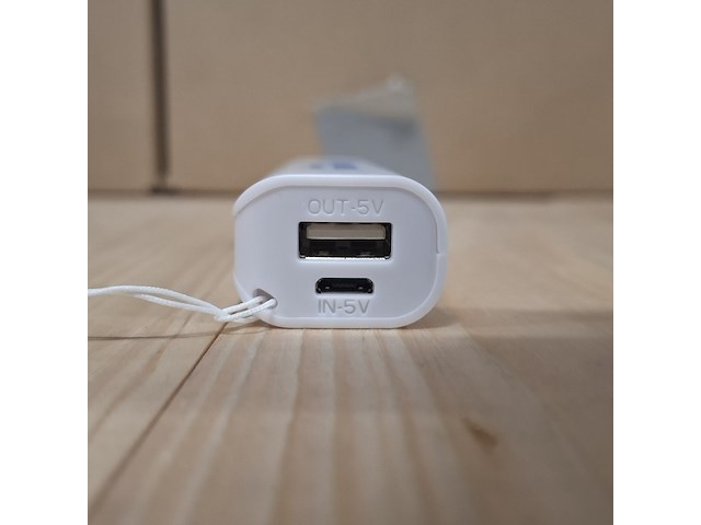 Ca. 140x powerbank, wit - afbeelding 3 van  8