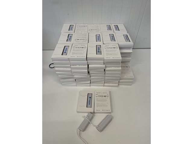 Ca. 140x powerbank, wit - afbeelding 6 van  8
