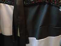 Ca. 141x zwart wit feestkleding en rockkleding - afbeelding 6 van  7