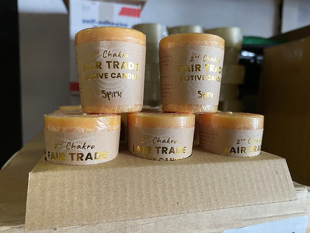 Ca. 144x fair trade votive kaarsen - afbeelding 2 van  3
