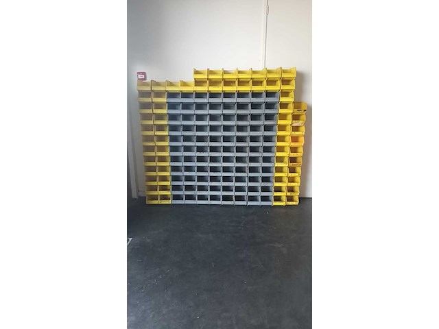 Ca. 149x magazijnbakken met grijp opening, grijs / geel - afbeelding 4 van  6