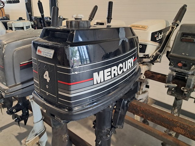 Ca. 14x buitenboordmotoren, o.a. suzuki, honda, mercury en yamaha - afbeelding 28 van  33
