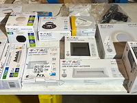 Ca. 14x diverse led verlichting, w.o. v-tac - afbeelding 1 van  5