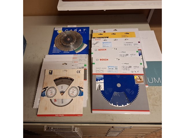 Ca. 14x diverse zaagbladen o.a. carat en bosch - afbeelding 1 van  10