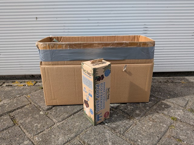 Ca. 14x doos mdpe-afvalzakken met trekband, en 10x doos beco pets poepzakjes - afbeelding 6 van  9