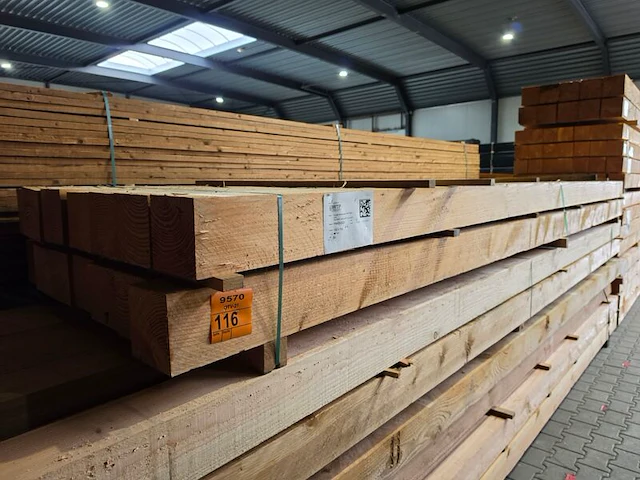 Ca. 14x dougals balken fijnbezaagd, 150x150mm, lengte 500cm - afbeelding 4 van  4