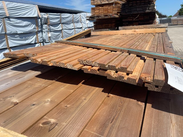Ca. 14x dougals design profiel, 22x142mm, lengte 400cm - afbeelding 3 van  3