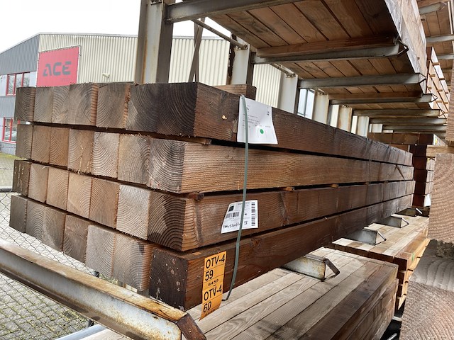 Ca. 14x douglas balken fijnbezaagd, 150x150mm, lengte 400cm - afbeelding 4 van  4