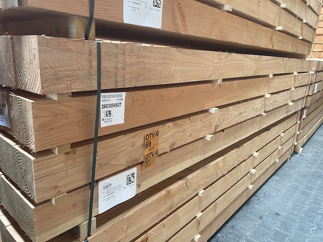 Ca. 14x douglas balken fijnbezaagd, 150x150mm, lengte 400cm - afbeelding 4 van  4