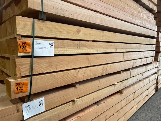Ca. 14x douglas balken fijnbezaagd, 150x150mm, lengte 400cm - afbeelding 4 van  4