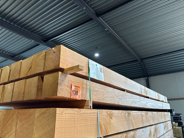 Ca. 14x douglas balken fijnbezaagd, 150x150mm, lengte 400cm - afbeelding 4 van  4