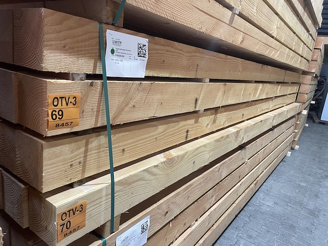 Ca. 14x douglas balken fijnbezaagd, 150x150mm, lengte 500cm - afbeelding 4 van  4