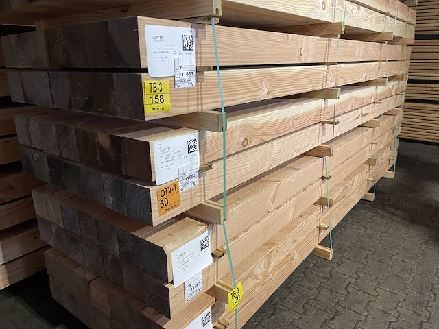 Ca. 14x douglas balken geschaafd, 140x140mm, lengte 400cm - afbeelding 4 van  4