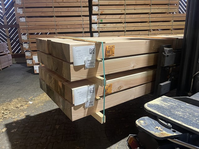 Ca. 14x douglas balken geschaafd, 140x140mm, lengte 400cm - afbeelding 4 van  4
