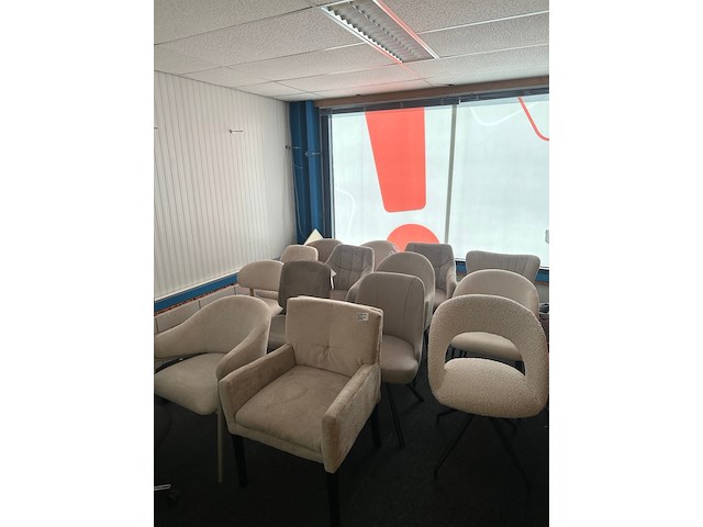 Ca. 14x eetkamerstoelen, beige - afbeelding 6 van  8