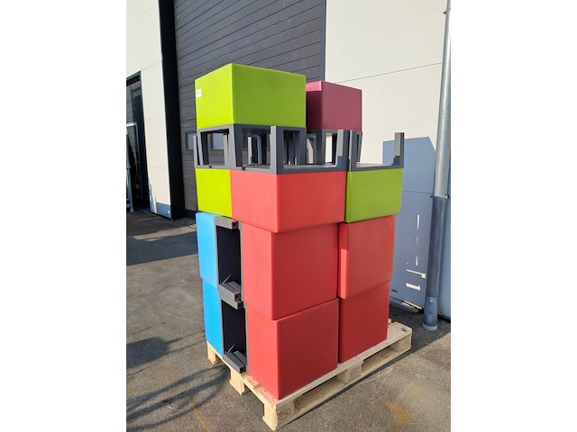 Ca. 14x krukje, rood, groen, blauw en roze - afbeelding 2 van  4