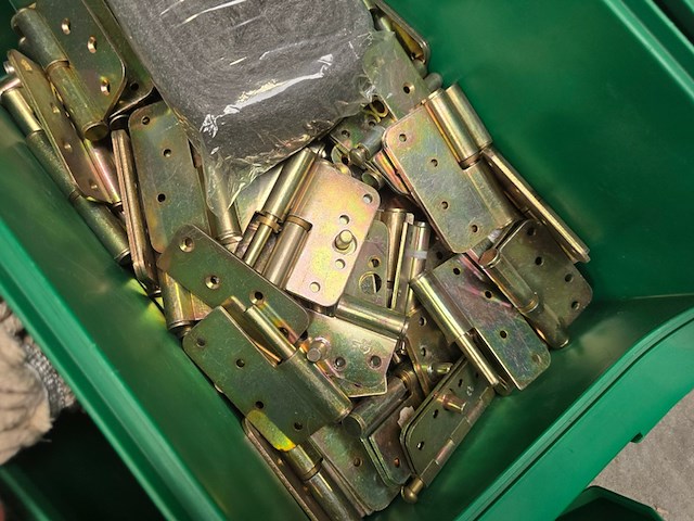 Ca. 14x magazijnbakken inclusief inhoud kruizinga, partij - afbeelding 5 van  13