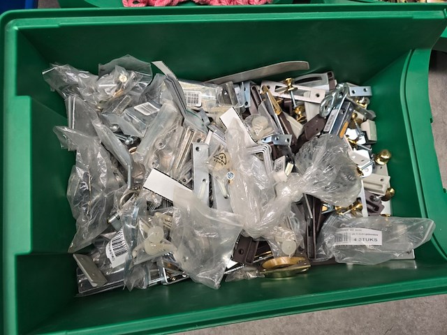 Ca. 14x magazijnbakken inclusief inhoud kruizinga, partij - afbeelding 6 van  13