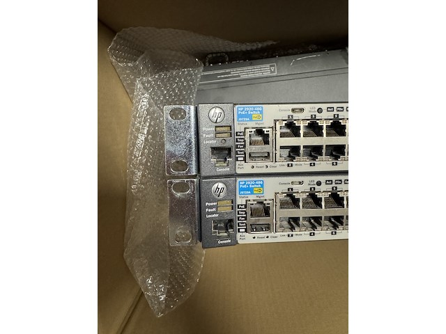Ca. 14x managed gigabit/fast-ethernet switch - 2920-serie + procurve, hp, 2920-48g / 2920-24g / 2610-24 / 408, grijs, 2002-2018 - afbeelding 2 van  5