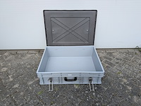 Ca. 14x stapelbare kunststof koffer, engels, e-line - afbeelding 3 van  7