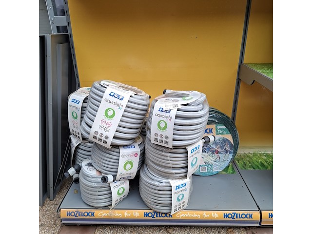 Ca. 14x tuinslang, o.a. aqualight, hozelock - afbeelding 1 van  5
