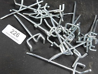 Ca. 15 haken voor winkeldisplay l10cm - afbeelding 2 van  3