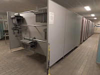 Ca. 15 meter dubbelzijdige kleedruimte-module — 23x kleedkamer - afbeelding 4 van  11