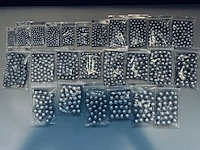Ca. 1500x loodgewichten voor dropshot en jigvissen, grijs / chroom