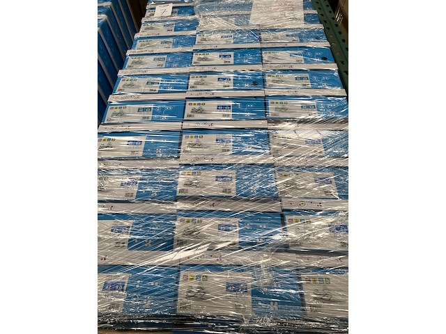 Ca. 1500x sportschoenen, diverse maten en modellen - afbeelding 3 van  6