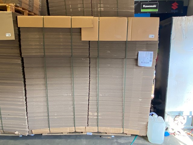Ca. 150x grote verzenddozen 100x100x40cm dubbelgolf, bruin - afbeelding 1 van  4