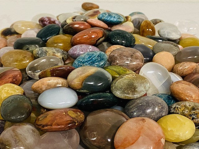 Ca. 150x handstenen mini gemixt - afbeelding 3 van  3