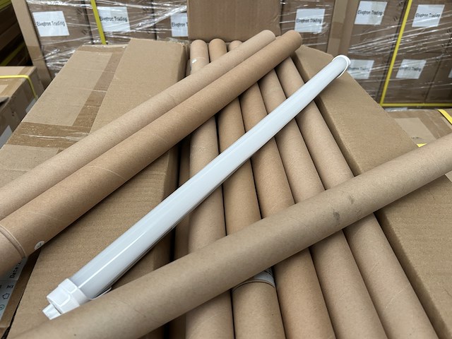 Ca. 150x led tube 9w 4000k 587 mm, qbright, qb-lt-9w-4k-105-587 - afbeelding 2 van  3
