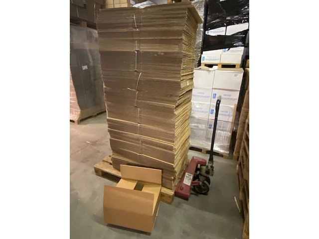 Ca. 150x verzenddozen, dubbelgolf, bruin, 49x41x21cm - afbeelding 1 van  4