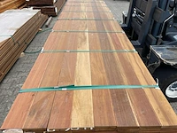 Ca. 151x guyana teak planken geschaafd, 21x120mm, lengte 245cm