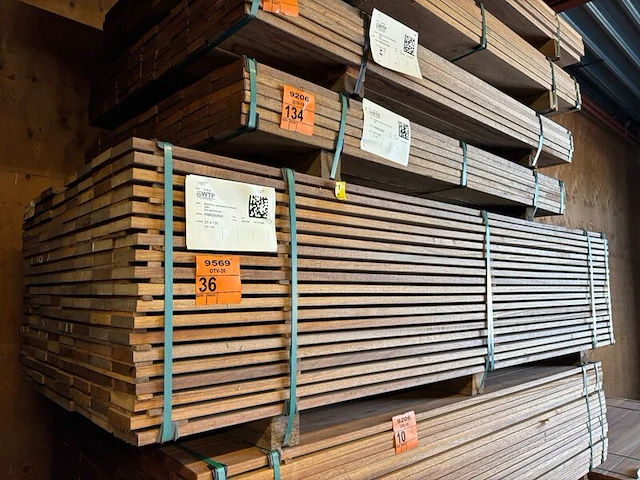 Ca. 151x guyana teak planken geschaafd, 21x120mm, lengte 245cm - afbeelding 4 van  4