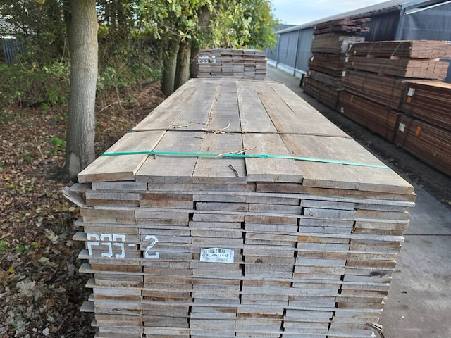 Ca. 156x guyana ipé planken fijnbezaagd, 22x150mm, 26/250cm, 70/300cm, 60/350cm - afbeelding 1 van  3