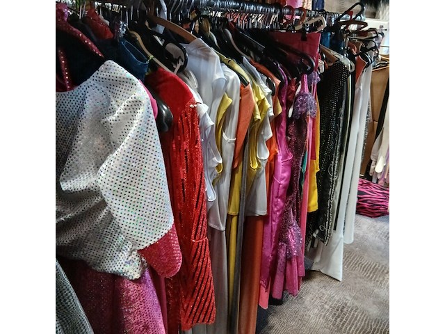 Ca. 159x feestkleding glitter en glans - afbeelding 1 van  8