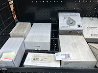 Ca. 15x badkameraccesoires, w.o. keuco, sphinx, duravit - afbeelding 2 van  8