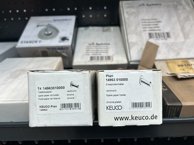 Ca. 15x badkameraccesoires, w.o. keuco, sphinx, duravit - afbeelding 4 van  8