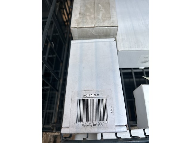 Ca. 15x badkameraccesoires, w.o. keuco, sphinx, duravit - afbeelding 8 van  8