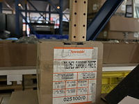 Ca. 15x badkamer/sanitair accessoires en toebehoren w.o. alterna, artemide, eleganta, geesa - afbeelding 6 van  8