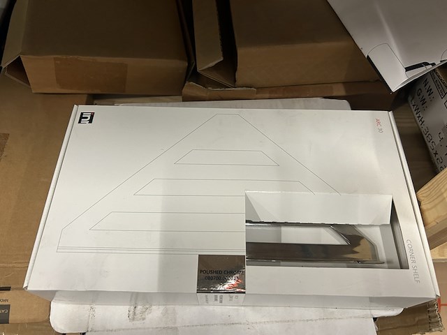 Ca. 15x badkamer/sanitair accessoires en toebehoren w.o. alterna, artemide, eleganta, geesa - afbeelding 7 van  8