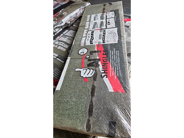 Ca. 15x dakshingles, iko, groen - afbeelding 2 van  3