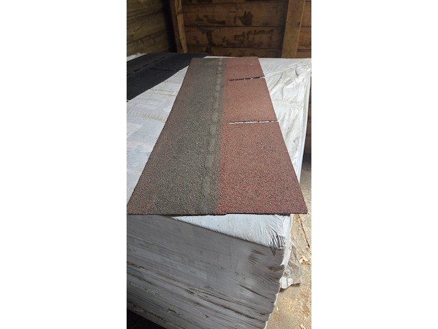 Ca. 15x dakshingles, iko, rood - afbeelding 2 van  3