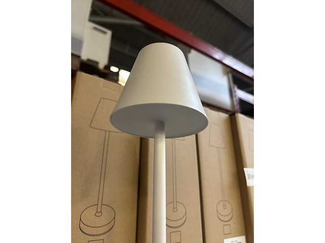 Ca. 15x design tafellamp met wit licht in verschillende kleuren, dimbaar en oplaadbaar via usb, wit - afbeelding 3 van  6