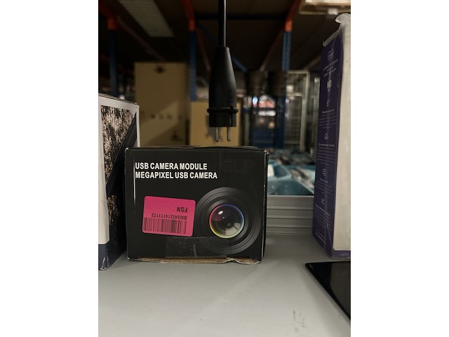 Ca. 15x diverse camera's, wi-fi video deurbellen w.o. ceezam, qnect - afbeelding 5 van  5